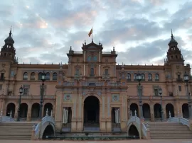 Cita previa Extranjería en Plaza España Sevilla Solicita tu turno en España